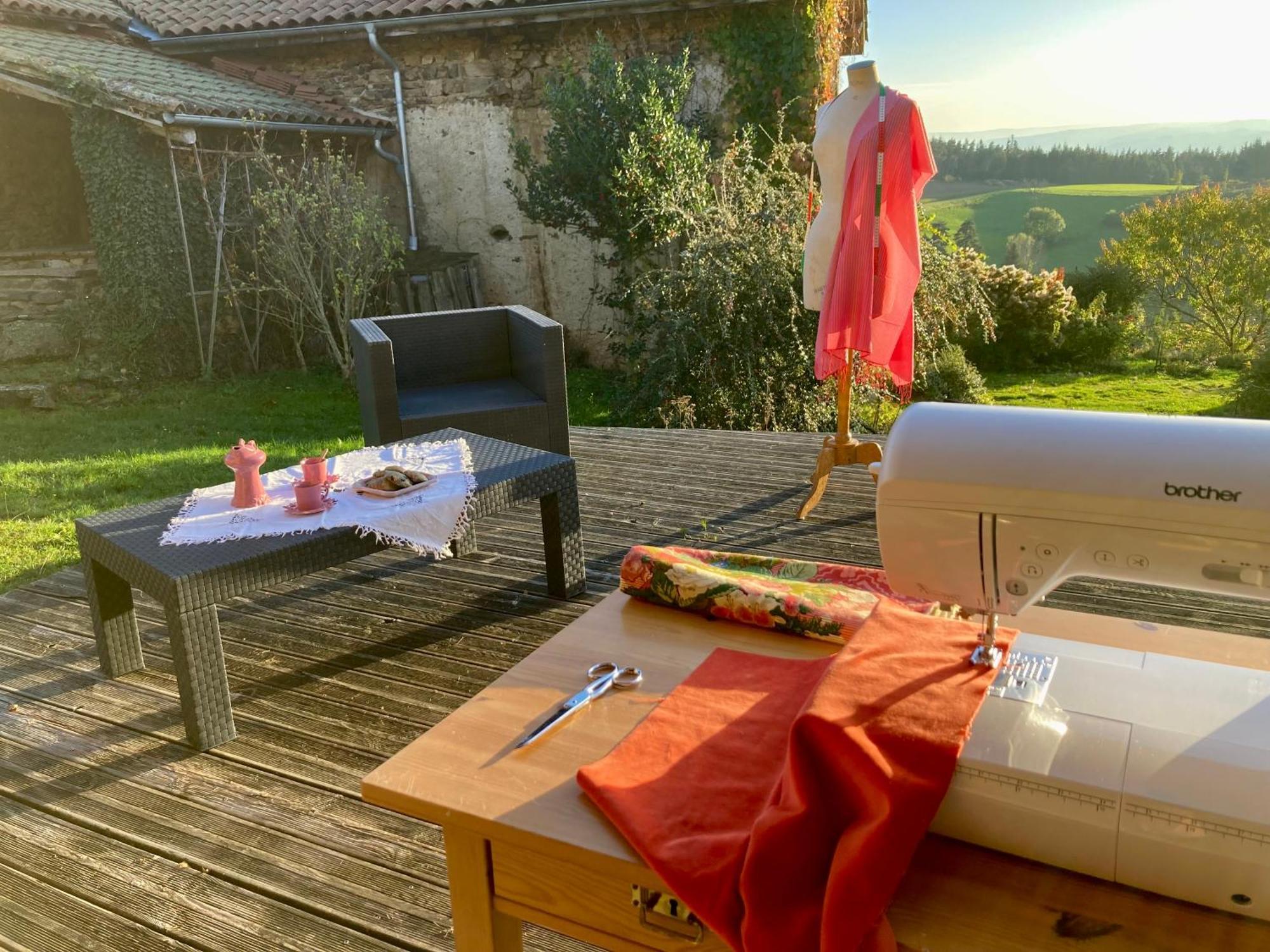 Eco-Gite Cottage Panoramique, Terrasses, Baby Foot, 150 M2 Renove Et Agrandi En 2024, Activites Proposees Champagnac-le-Vieux 外观 照片